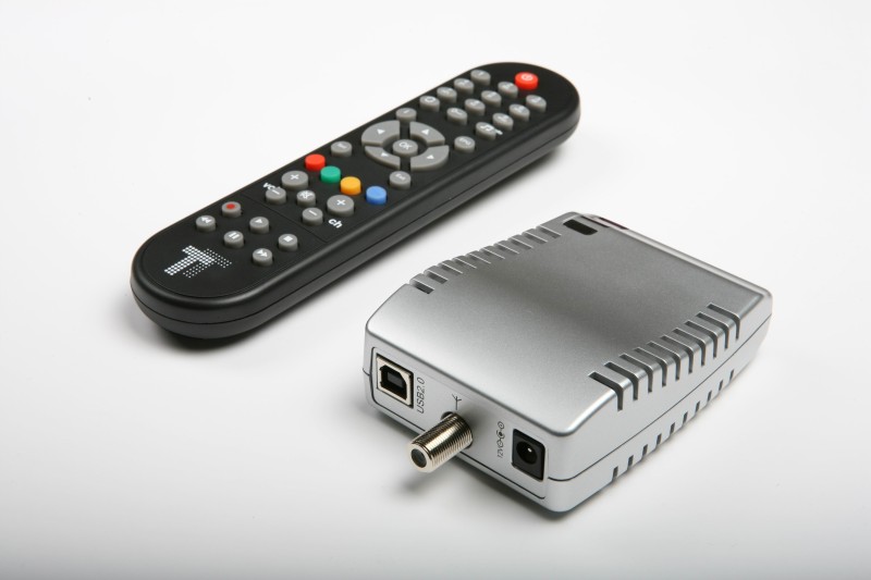 technotrend_connects2-3600.jpg